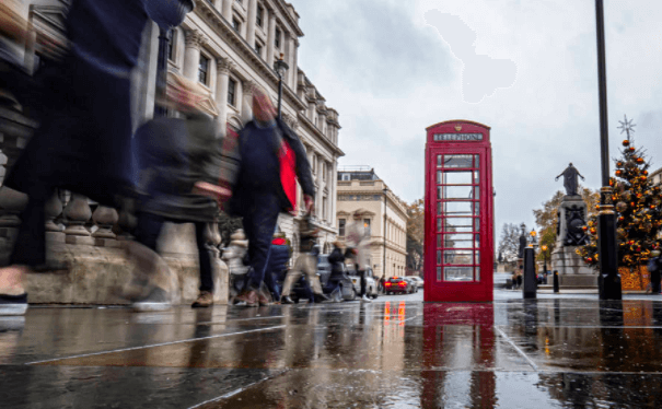 英美留学费用哪个高，本文告诉你答案！